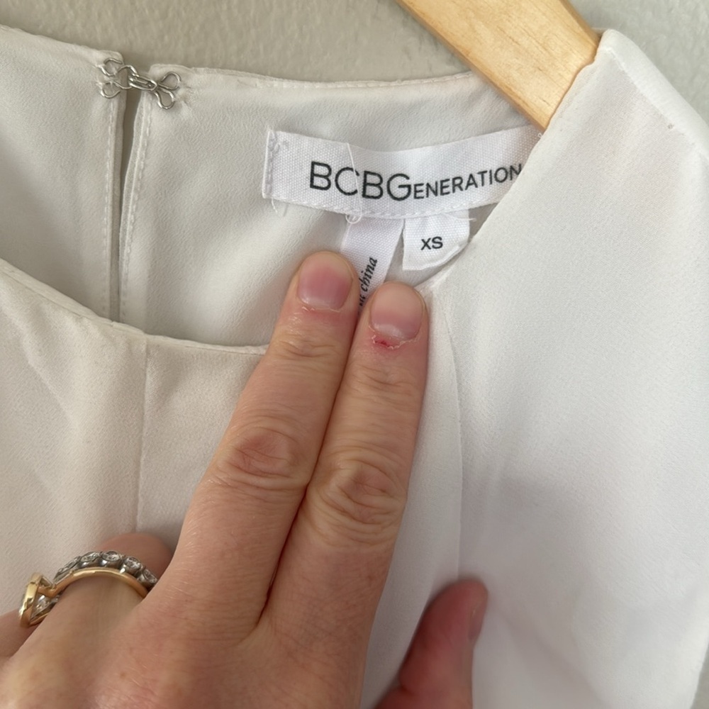 BCBGeneration White Sleeveless swing Mini Dress XS - Picture 2 of 5
